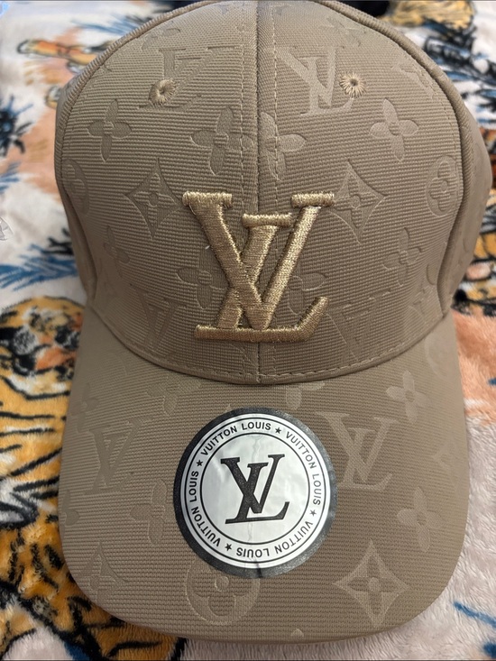 The Unbranded Brand Other - Brand New !  Beige Monogram Embroidered LV Baseball Cap